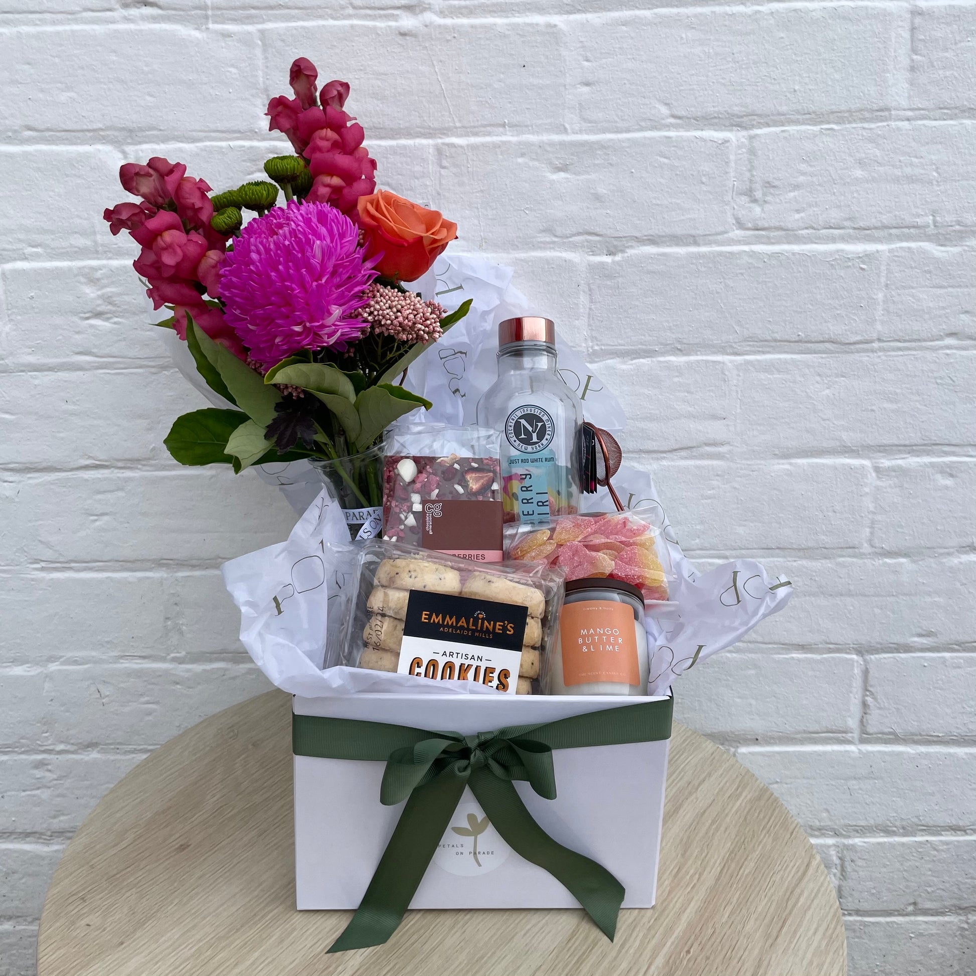 Indulge & Bloom Hamper – Petals on Parade